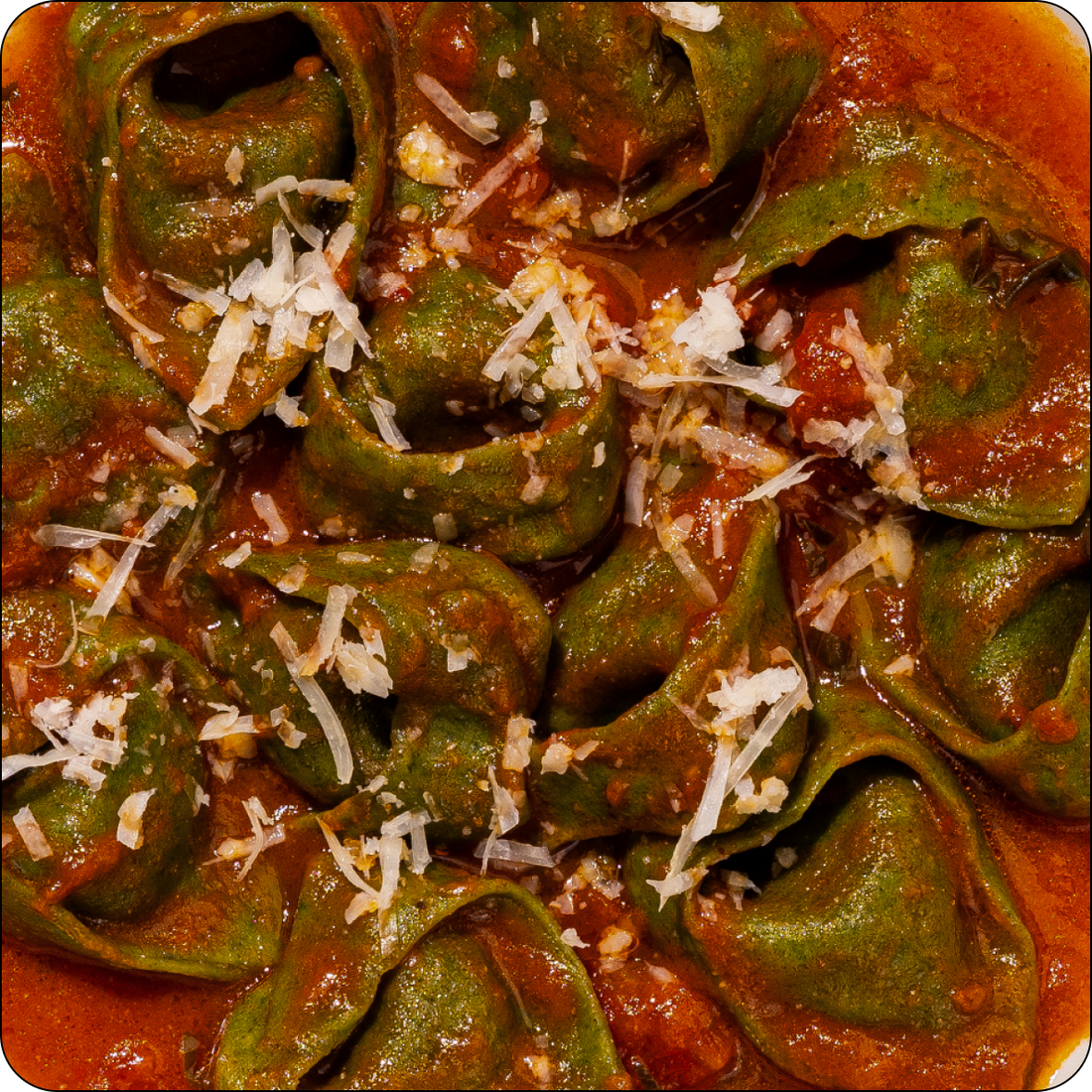 SPINACH & RICOTTA TORTELLONI CON POMODORO